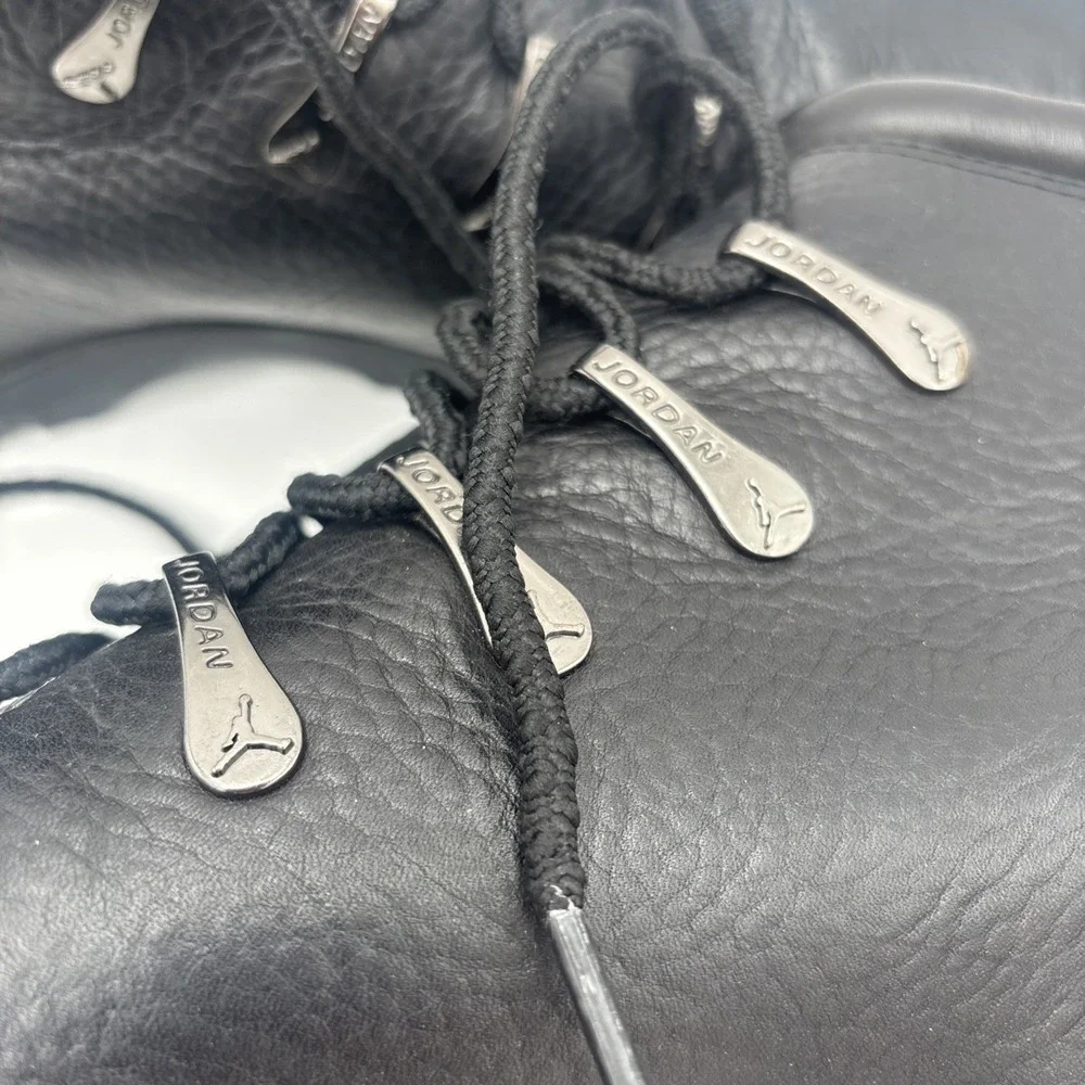 Nike product pair
